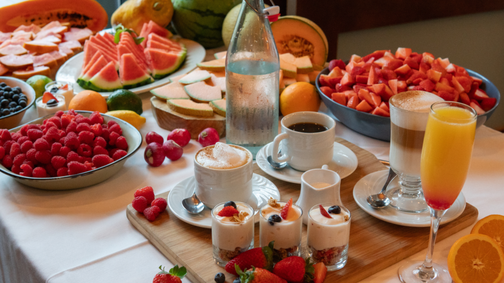 Weekend brunch in Leander with fire-roasted churrasco and Gourmet Salad Bar selections at Estância